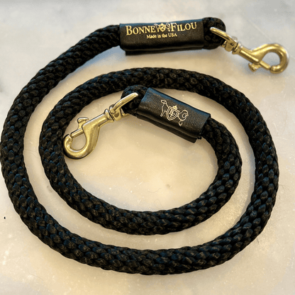 Dog and Pet Stuff Black w/ Black Leather Sleeve Rope Leash for Dogs (Standalone)