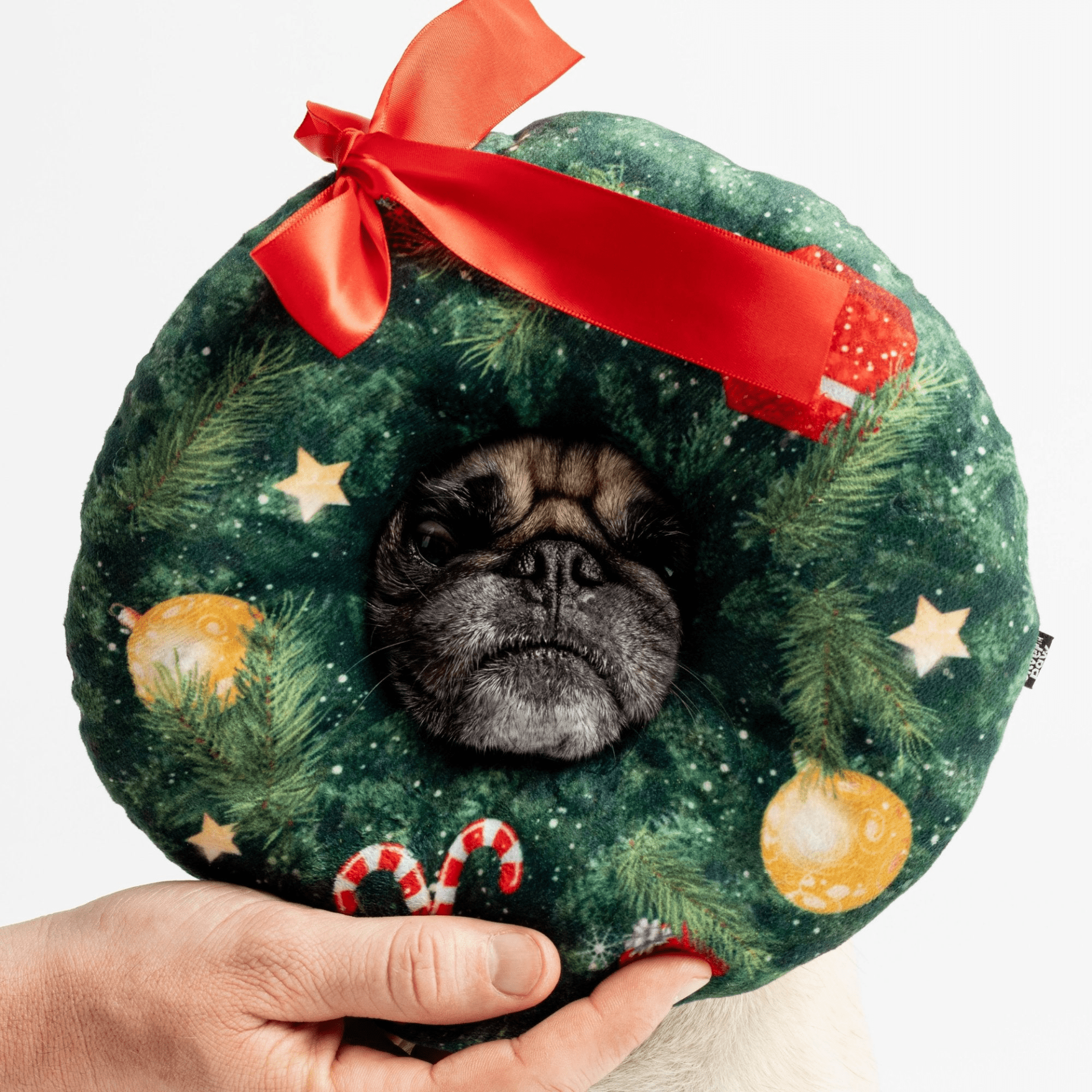 Dog and Pet Stuff Christmas Wreath Toy